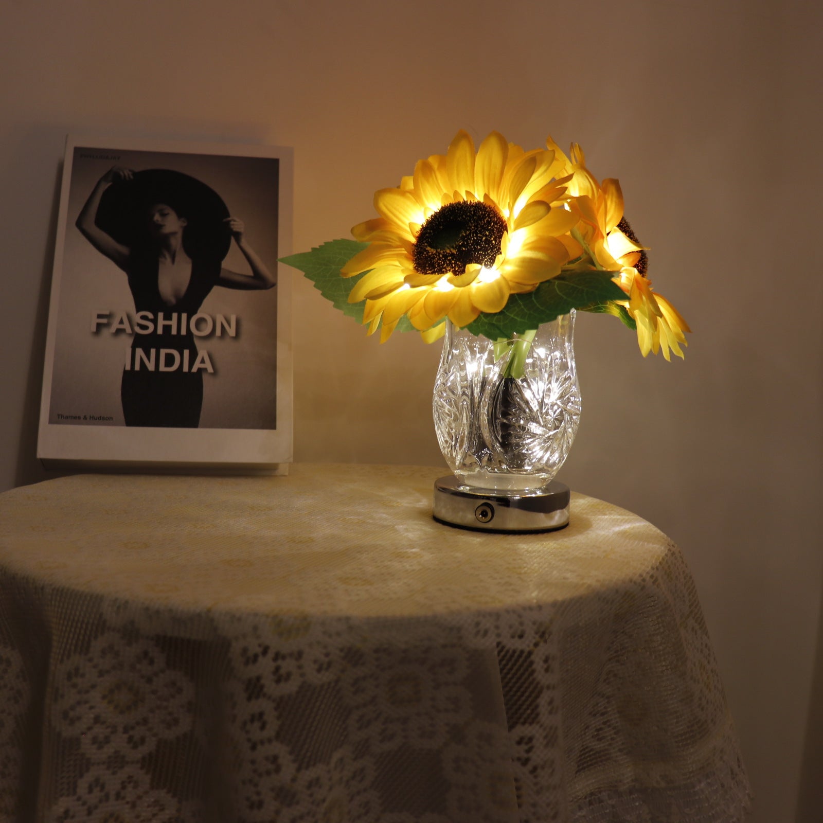 LED Sunflower Night Light Table Lamp Plastic Glass Vase USB Charging Romantic Projector Lights NINETY NIGHT   